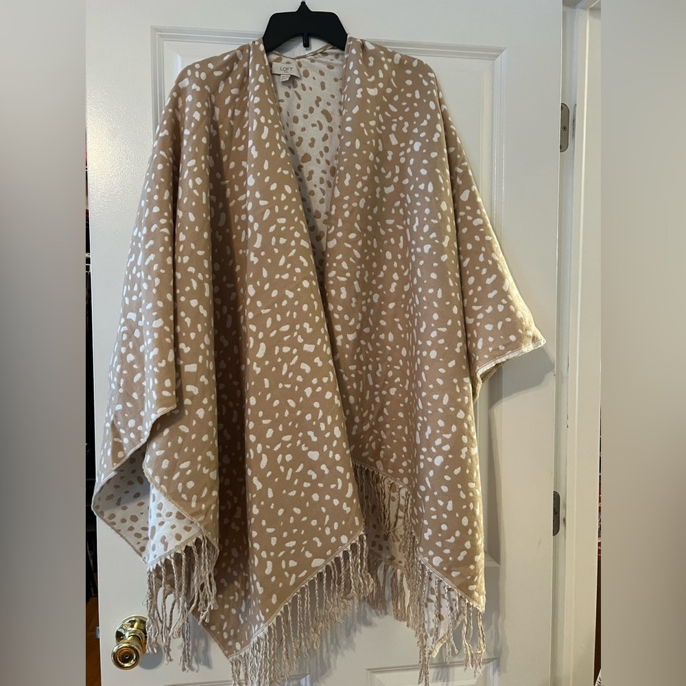 LOFT Outlet Beige Polka Dot Poncho/Cape/Sweater